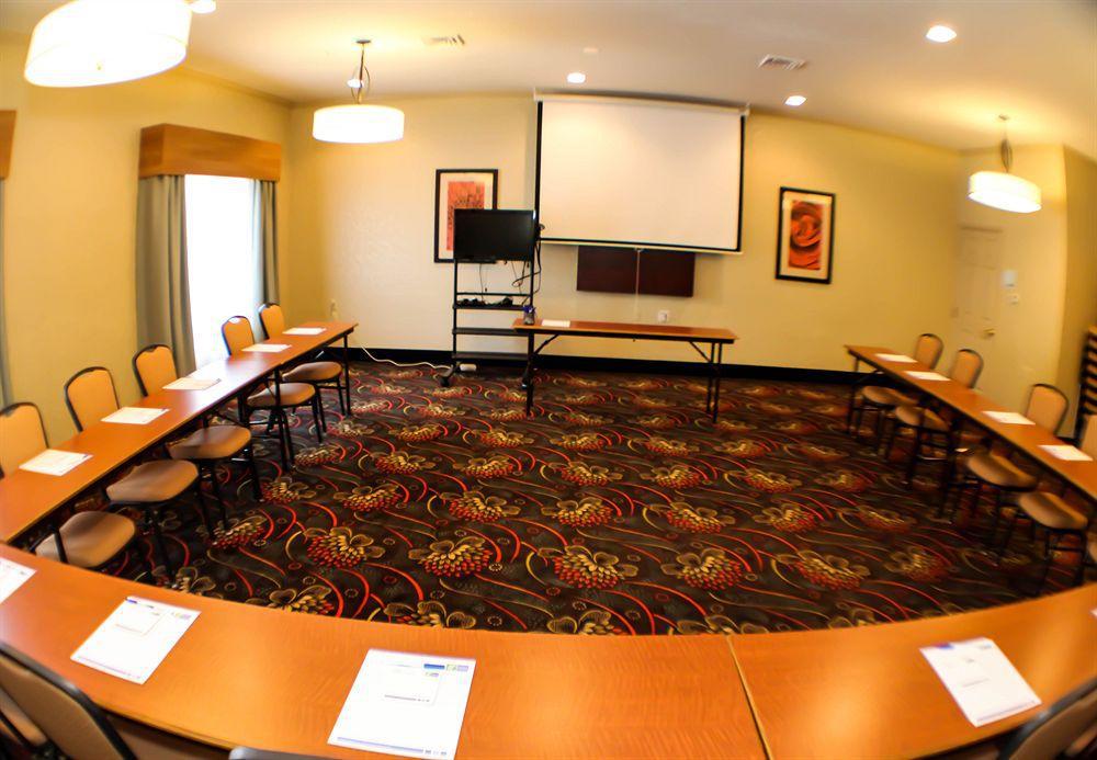 Holiday Inn Express & Suites Indianapolis North - Carmel By Ihg المظهر الخارجي الصورة