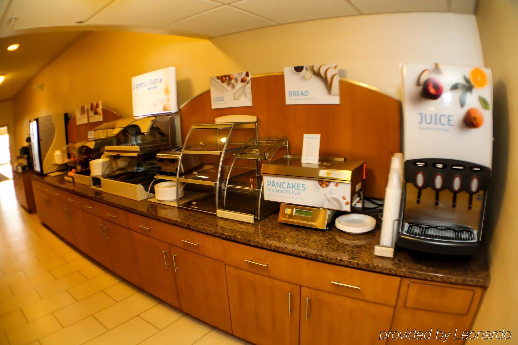 Holiday Inn Express & Suites Indianapolis North - Carmel By Ihg المظهر الخارجي الصورة