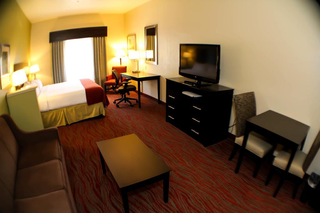 Holiday Inn Express & Suites Indianapolis North - Carmel By Ihg المظهر الخارجي الصورة