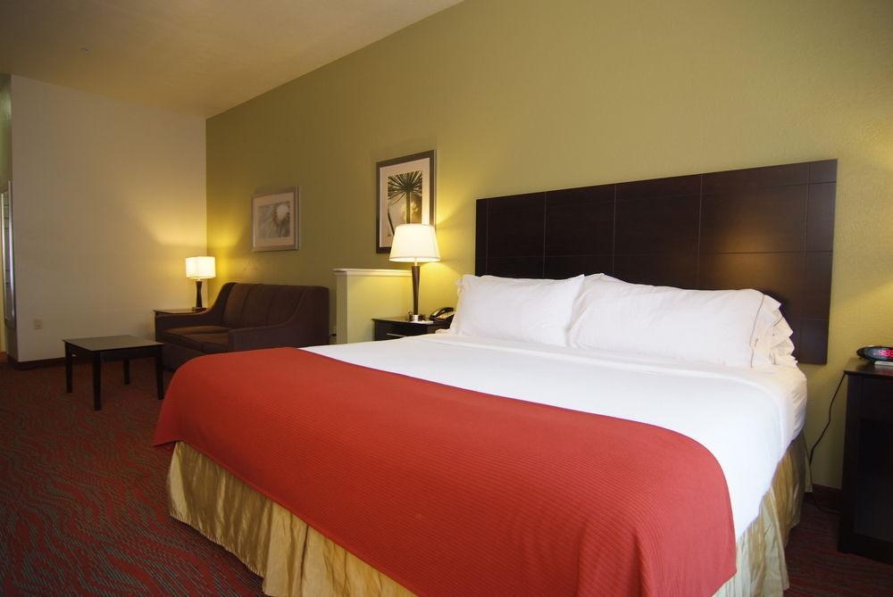 Holiday Inn Express & Suites Indianapolis North - Carmel By Ihg المظهر الخارجي الصورة