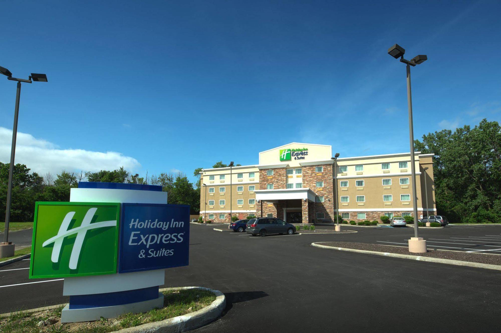 Holiday Inn Express & Suites Indianapolis North - Carmel By Ihg المظهر الخارجي الصورة