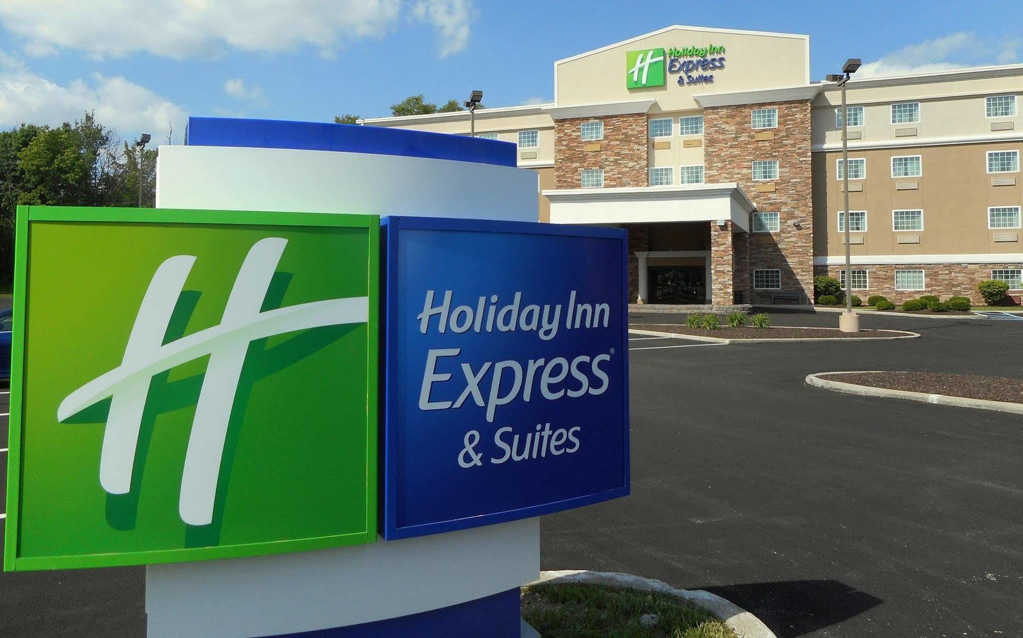 Holiday Inn Express & Suites Indianapolis North - Carmel By Ihg المظهر الخارجي الصورة