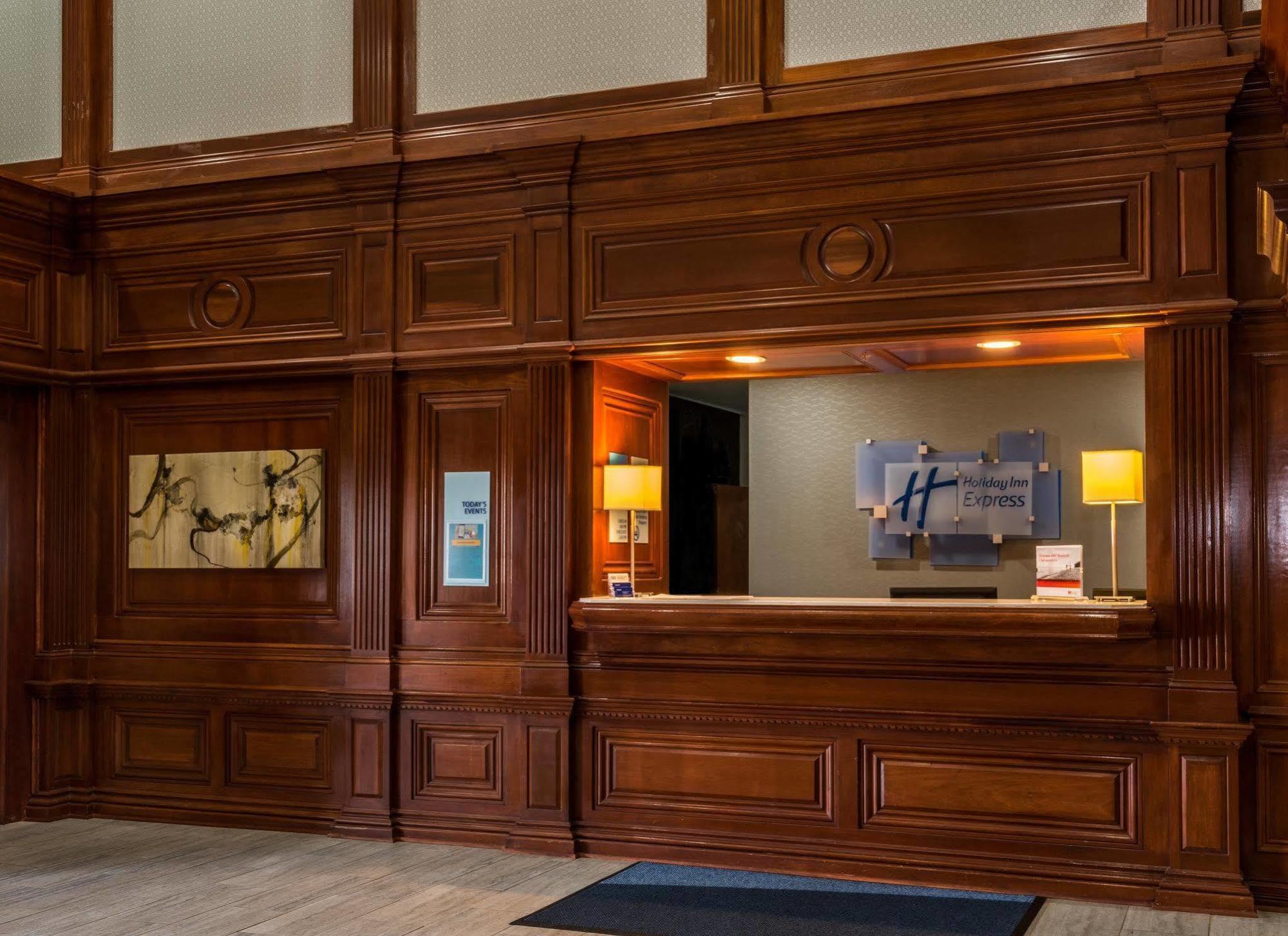 Holiday Inn Express & Suites Indianapolis North - Carmel By Ihg المظهر الخارجي الصورة